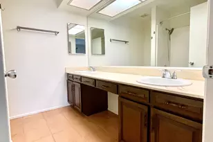905 W Solcito Ln, Phoenix, AZ 85013 - Photo 15