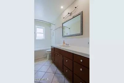 6203 N 12th Place # 2, Phoenix, AZ 85014 - Photo 15