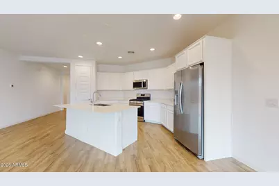 9332 W Encinas Lane, Tolleson, AZ 85353 - Photo 11