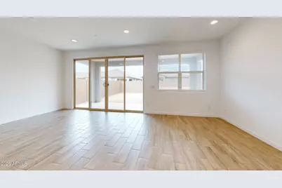 9332 W Encinas Lane, Tolleson, AZ 85353 - Photo 7