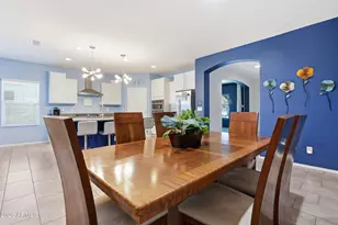 17519 W Hedgehog Pl, Surprise, AZ 85387 - Photo 11