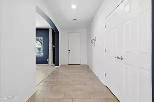 17519 W Hedgehog Pl, Surprise, AZ 85387 - Photo 23