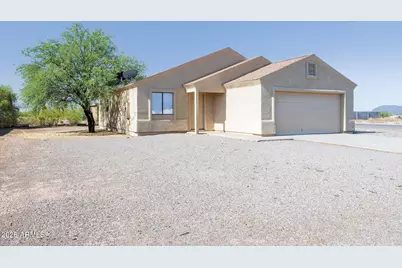 12503 W Madero Drive, Arizona City, AZ 85123 - Photo 3