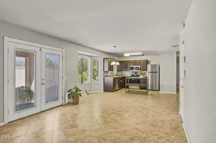 10035 S 44th St, Phoenix, AZ 85044 - Photo 13