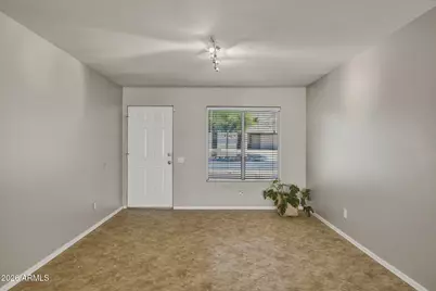 10035 S 44th Street, Phoenix, AZ 85044 - Photo 15