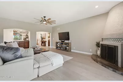 6733 E Phelps Road, Scottsdale, AZ 85254 - Photo 9