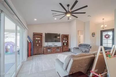 10274 W Appaloosa Trail, Casa Grande, AZ 85194 - Photo 15