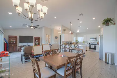 10274 W Appaloosa Trail, Casa Grande, AZ 85194 - Photo 15