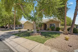 1373 N Roadrunner Dr, Gilbert, AZ 85234 - Photo 5