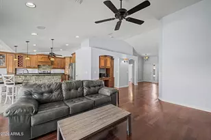 1373 N Roadrunner Dr, Gilbert, AZ 85234 - Photo 11