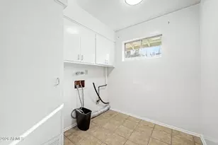 343 E Broadmor Dr, Tempe, AZ 85282 - Photo 27