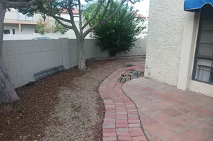 8844 S 51st St, Phoenix, AZ 85044 - Photo 3