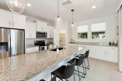 3030 S Amber Drive, Chandler, AZ 85286 - Photo 5