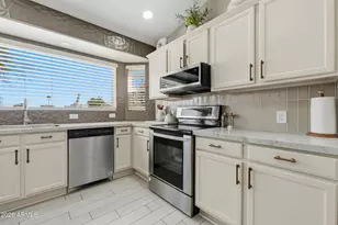 8562 N 108th Dr, Peoria, AZ 85345 - Photo 13