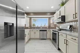 8562 N 108th Dr, Peoria, AZ 85345 - Photo 11