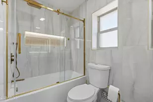 8562 N 108th Dr, Peoria, AZ 85345 - Photo 17