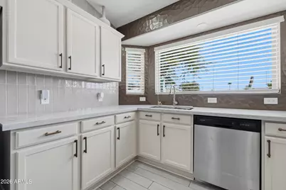 8562 N 108th Drive, Peoria, AZ 85345 - Photo 11