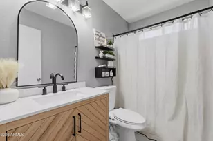 8562 N 108th Dr, Peoria, AZ 85345 - Photo 21