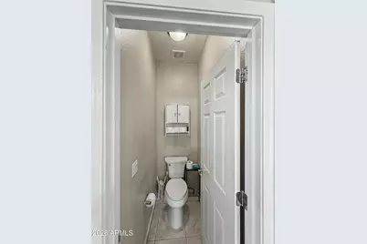13787 W Maui Lane, Surprise, AZ 85379 - Photo 31