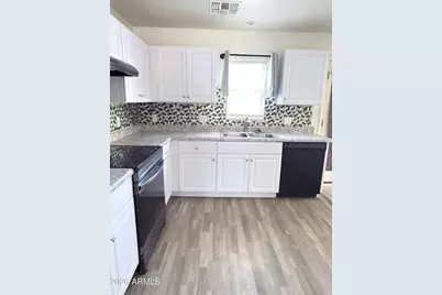 151 E Patton Avenue, Coolidge, AZ 85128 - Photo 5