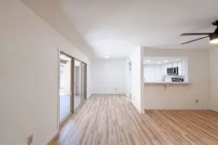 5208 E Tamblo Dr, Phoenix, AZ 85044 - Photo 7