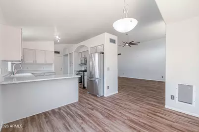 6283 N 89th Avenue, Glendale, AZ 85305 - Photo 7