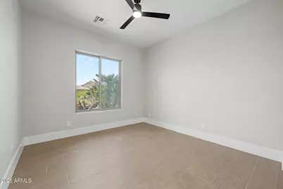 5629 W Hedgehog Place, Phoenix, AZ 85083 - Photo 31
