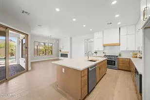 5629 W Hedgehog Pl, Phoenix, AZ 85083 - Photo 9