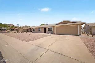 4216 E Hano St, Phoenix, AZ 85044 - Photo 3
