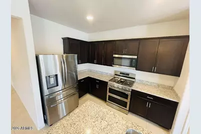 43691 W Yucca Lane, Maricopa, AZ 85138 - Photo 3