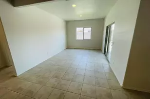 43691 W Yucca Ln, Maricopa, AZ 85138 - Photo 11