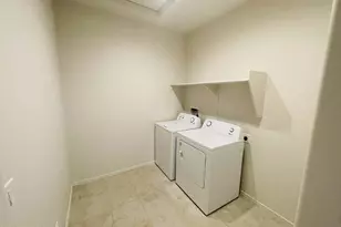 43691 W Yucca Ln, Maricopa, AZ 85138 - Photo 19