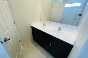 43691 W Yucca Ln, Maricopa, AZ 85138 - Photo 15