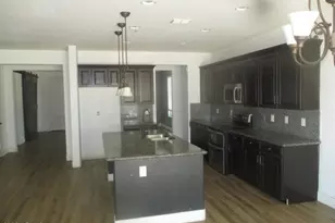 3705 S 105th Dr, Tolleson, AZ 85353 - Photo 3