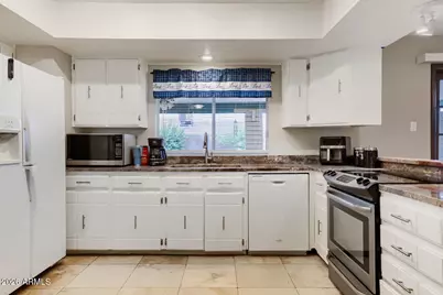 4013 W Cholla Street, Phoenix, AZ 85029 - Photo 15