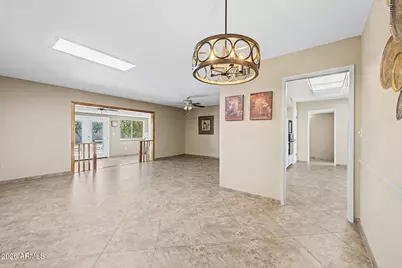 10431 W El Capitan Circle, Sun City, AZ 85351 - Photo 7
