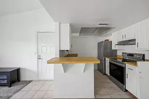 461 W Holmes Ave, Mesa, AZ 85210 - Photo 5