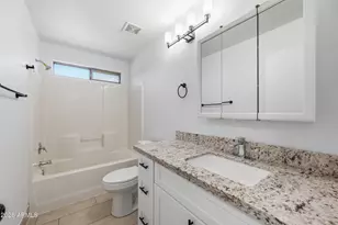 1616 E Desert Ln, Phoenix, AZ 85042 - Photo 19