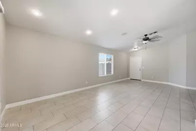1616 E Desert Lane, Phoenix, AZ 85042 - Photo 11