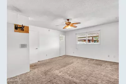 8201 E Malcomb Drive, Scottsdale, AZ 85250 - Photo 33