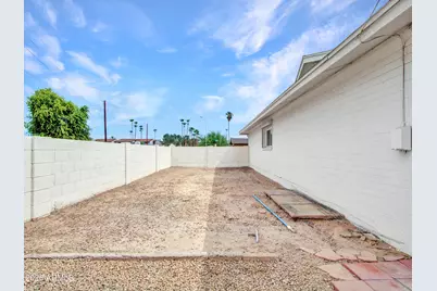8201 E Malcomb Drive, Scottsdale, AZ 85250 - Photo 43