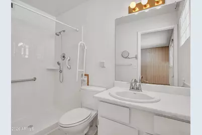 8201 E Malcomb Drive, Scottsdale, AZ 85250 - Photo 35