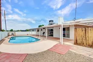 8201 E Malcomb Dr, Scottsdale, AZ 85250 - Photo 51
