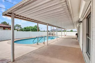 8201 E Malcomb Dr, Scottsdale, AZ 85250 - Photo 49