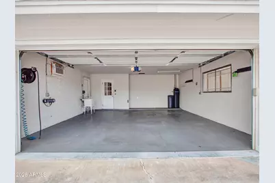 8201 E Malcomb Drive, Scottsdale, AZ 85250 - Photo 29