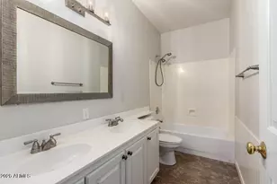 7039 S Golfside Ln, Phoenix, AZ 85042 - Photo 19