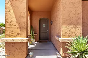 7039 S Golfside Ln, Phoenix, AZ 85042 - Photo 7