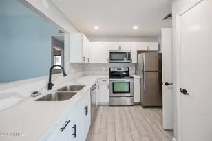 8870 W Villa Rita Dr, Peoria, AZ 85382 - Photo 11