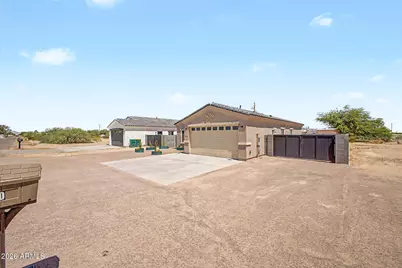 3010 W Colusa Drive, Eloy, AZ 85131 - Photo 5