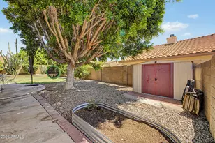 7588 W Kerry Ln, Glendale, AZ 85308 - Photo 33